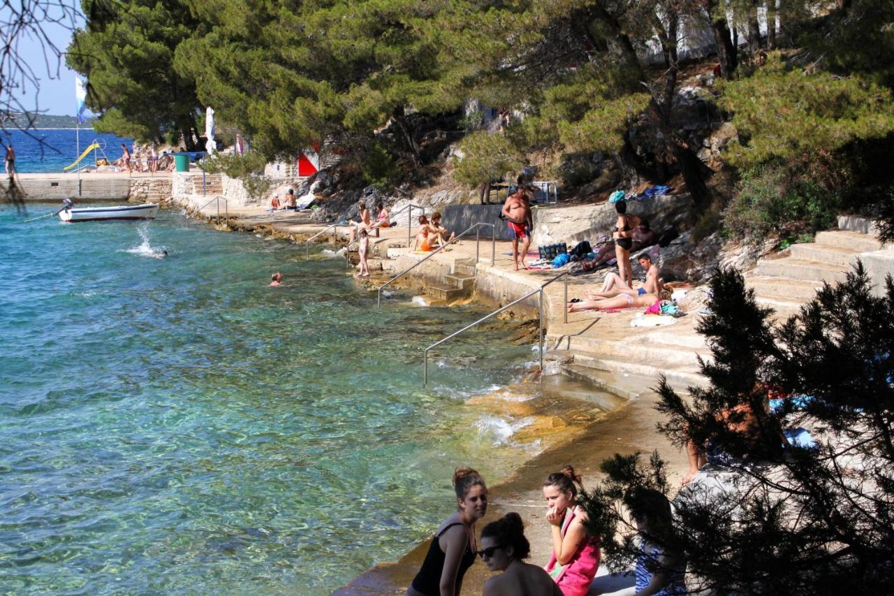Apartments With A Parking Space Sali, Dugi Otok - 8154 Extérieur photo