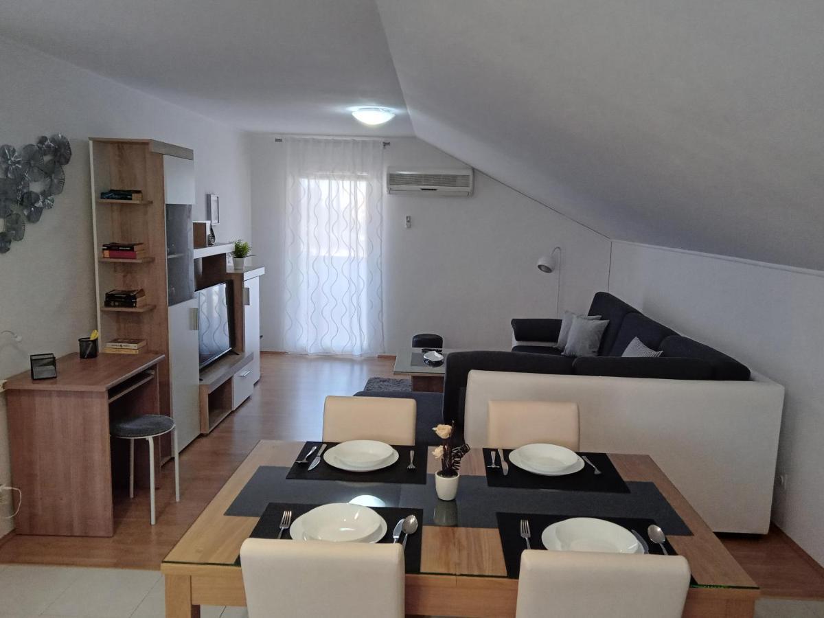 Apartments With A Parking Space Sali, Dugi Otok - 8154 Extérieur photo