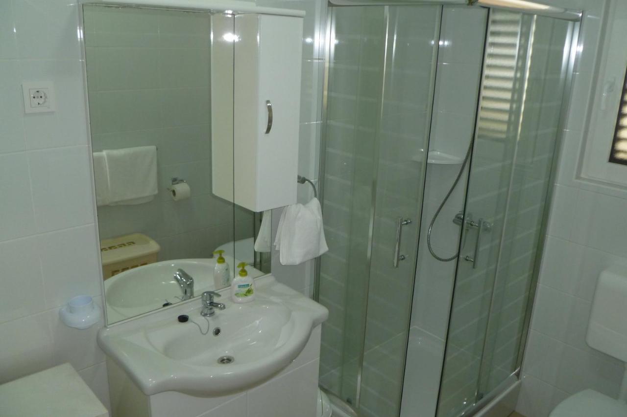 Apartments With A Parking Space Sali, Dugi Otok - 8154 Extérieur photo