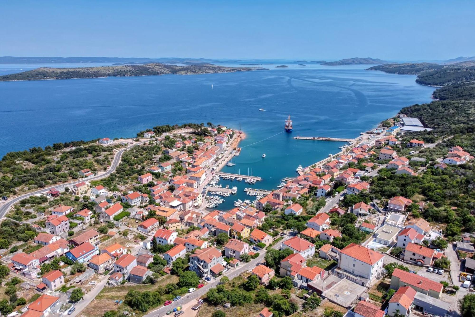 Apartments With A Parking Space Sali, Dugi Otok - 8154 Extérieur photo